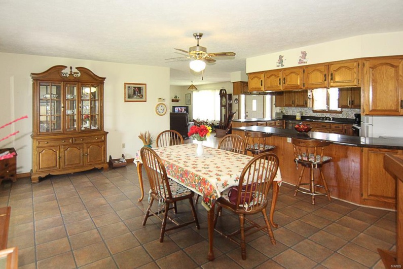 25840 New Mexico Drive, Marble Hill, Missouri 63764, 2 Bedrooms Bedrooms, 5 Rooms Rooms,2 BathroomsBathrooms,Residential,For Sale,New Mexico,MAR25030958