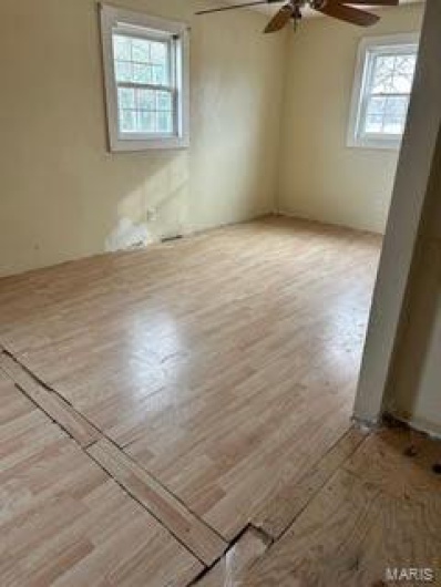 22465 Us Highway 61, Oran, Missouri 63771, 3 Bedrooms Bedrooms, 6 Rooms Rooms,1 BathroomBathrooms,Residential,For Sale,Us Highway 61,MAR25001458