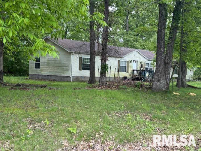 17750 Freeman Spur Road, Herrin, Illinois 62948, 4 Bedrooms Bedrooms, 0 ,2 BathroomsBathrooms,Residential,For Sale,Freeman Spur,0,RMAEB457904