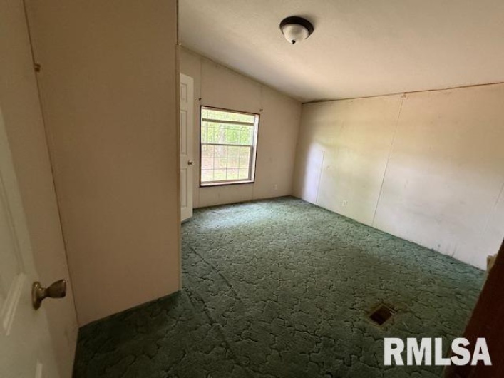 17750 Freeman Spur Road, Herrin, Illinois 62948, 4 Bedrooms Bedrooms, 0 ,2 BathroomsBathrooms,Residential,For Sale,Freeman Spur,0,RMAEB457904