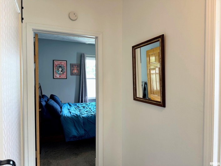 401 1ST Street, Marion, Illinois 62959, 2 Bedrooms Bedrooms, 0 ,1 BathroomBathrooms,Residential,For Sale,1ST,0,RMAEB457905