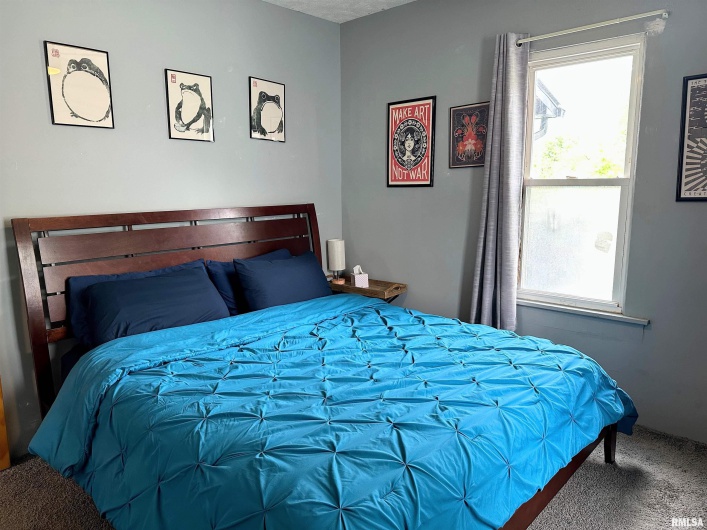 401 1ST Street, Marion, Illinois 62959, 2 Bedrooms Bedrooms, 0 ,1 BathroomBathrooms,Residential,For Sale,1ST,0,RMAEB457905