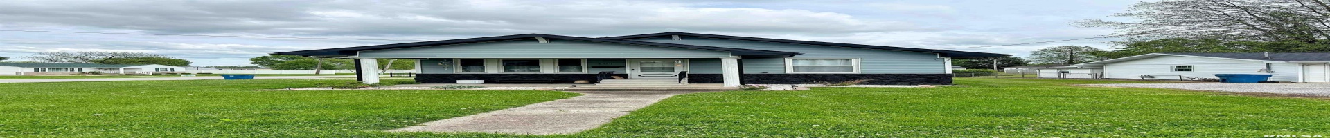 Residential For Sale 401 1ST Street, Marion, Illinois 62959, 2 Bedrooms Bedrooms, ,1 BathroomBathrooms,Residential,For Sale,1ST,RMAEB457905