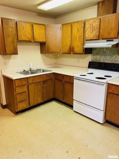 612 3RD Avenue, Grand Tower, Illinois 62924, 0 , 0 ,0,Residential Income,For Sale,3RD,0,RMAEB457903
