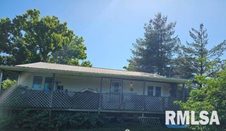 470 Peters Creek Road, Cave In Rock, Illinois 62919, 2 Bedrooms Bedrooms, 0 ,1 BathroomBathrooms,Residential,For Sale,Peters Creek,0,RMAEB457910