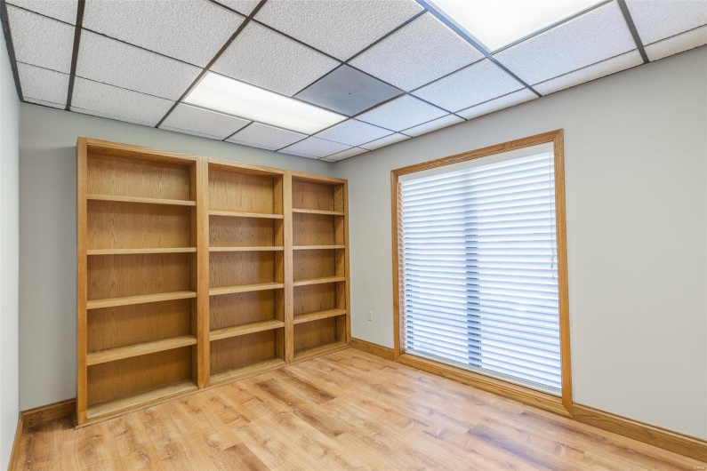 2503 Lucy Lee Parkway, Poplar Bluff, Missouri 63901, ,Commercial Lease,For Sale,Lucy Lee,MAR24026440