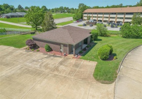 2503 Lucy Lee Parkway, Poplar Bluff, Missouri 63901, ,Commercial Lease,For Sale,Lucy Lee,MAR24026440