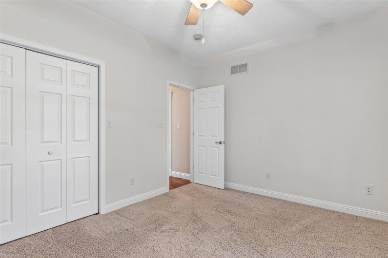 1209 Chestnut Court, Farmington, Missouri 63640, 4 Bedrooms Bedrooms, 9 Rooms Rooms,3 BathroomsBathrooms,Residential,For Sale,Chestnut,MAR25031016