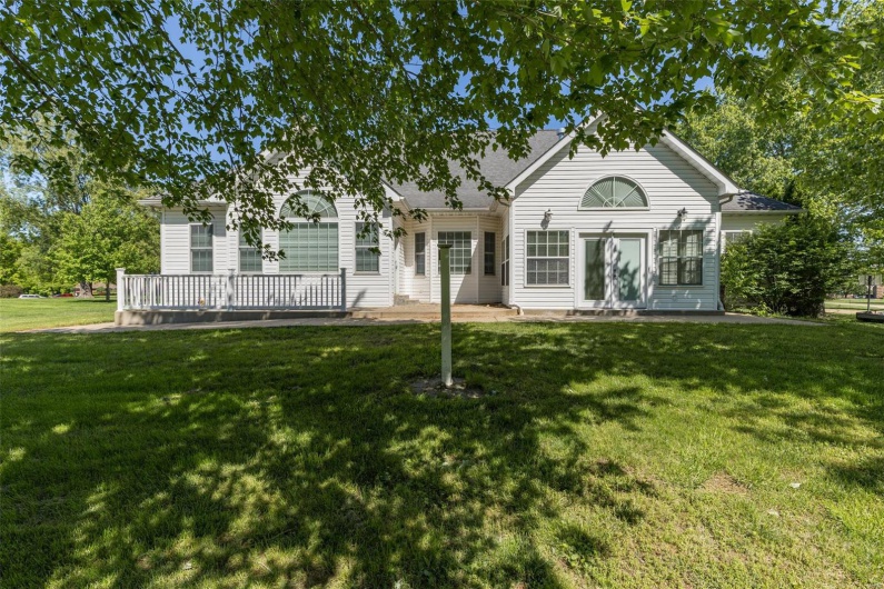 1209 Chestnut Court, Farmington, Missouri 63640, 4 Bedrooms Bedrooms, 9 Rooms Rooms,3 BathroomsBathrooms,Residential,For Sale,Chestnut,MAR25031016