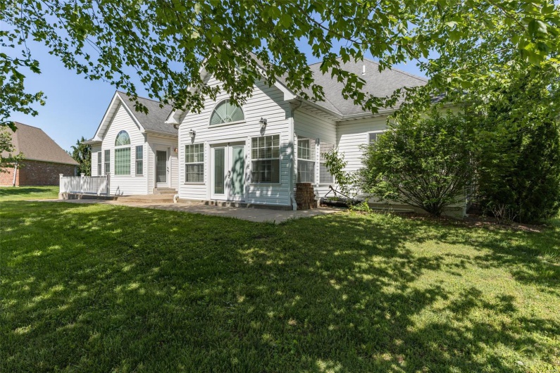 1209 Chestnut Court, Farmington, Missouri 63640, 4 Bedrooms Bedrooms, 9 Rooms Rooms,3 BathroomsBathrooms,Residential,For Sale,Chestnut,MAR25031016