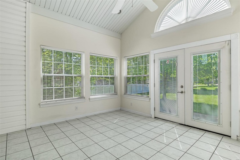 1209 Chestnut Court, Farmington, Missouri 63640, 4 Bedrooms Bedrooms, 9 Rooms Rooms,3 BathroomsBathrooms,Residential,For Sale,Chestnut,MAR25031016
