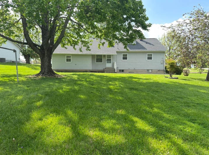 225 Moulton Street, Perryville, Missouri 63775, 4 Bedrooms Bedrooms, 6 Rooms Rooms,1 BathroomBathrooms,Residential,For Sale,Moulton,MAR25027899