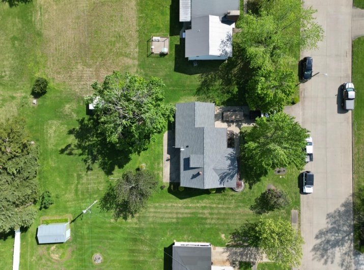 225 Moulton Street, Perryville, Missouri 63775, 4 Bedrooms Bedrooms, 6 Rooms Rooms,1 BathroomBathrooms,Residential,For Sale,Moulton,MAR25027899
