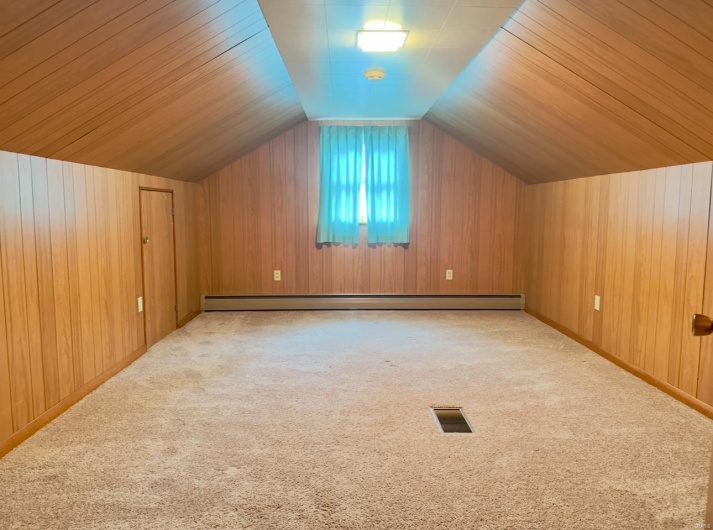 225 Moulton Street, Perryville, Missouri 63775, 4 Bedrooms Bedrooms, 6 Rooms Rooms,1 BathroomBathrooms,Residential,For Sale,Moulton,MAR25027899