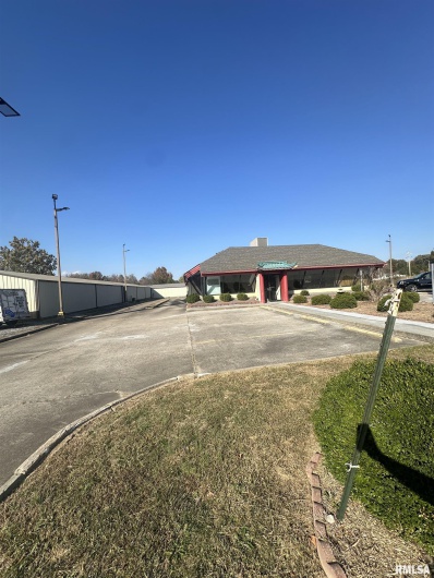 706 PLAZA Drive, Carterville, Illinois 62918, 0 , 0 ,0,Commercial Sale,For Sale,PLAZA,0,RMAEB455714