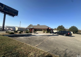706 PLAZA Drive, Carterville, Illinois 62918, 0 , 0 ,0,Commercial Sale,For Sale,PLAZA,0,RMAEB455714
