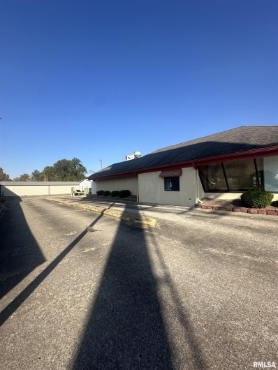 706 PLAZA Drive, Carterville, Illinois 62918, 0 , 0 ,0,Commercial Sale,For Sale,PLAZA,0,RMAEB455714