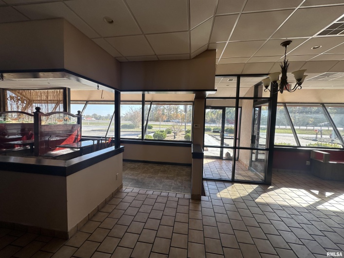 706 PLAZA Drive, Carterville, Illinois 62918, 0 , 0 ,0,Commercial Sale,For Sale,PLAZA,0,RMAEB455714