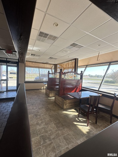 706 PLAZA Drive, Carterville, Illinois 62918, 0 , 0 ,0,Commercial Sale,For Sale,PLAZA,0,RMAEB455714
