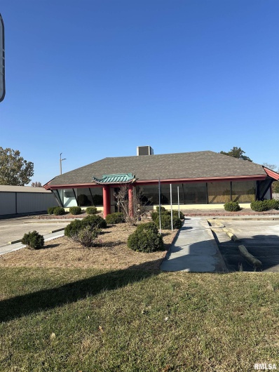 706 PLAZA Drive, Carterville, Illinois 62918, 0 , 0 ,0,Commercial Sale,For Sale,PLAZA,0,RMAEB455714