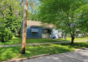 607 ALMOND Street, Carbondale, Illinois 62901, 0 , 0 ,0,Residential Income,For Sale,ALMOND,0,RMAEB457935