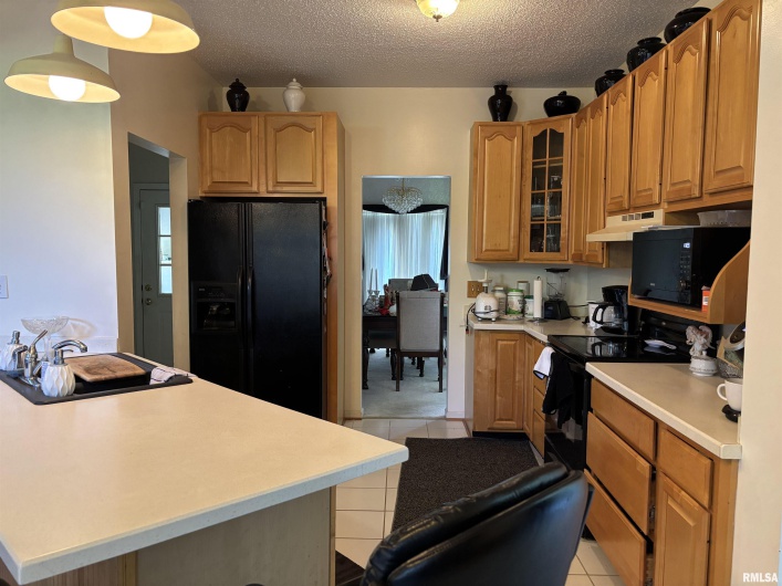 212 ORANGE Street, Anna, Illinois 62906, 3 Bedrooms Bedrooms, 0 ,3 BathroomsBathrooms,Residential,For Sale,ORANGE,0,RMAEB457937