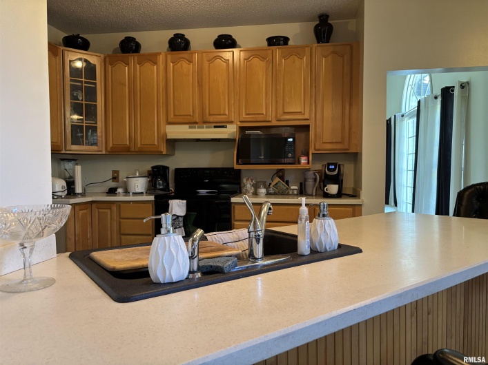 212 ORANGE Street, Anna, Illinois 62906, 3 Bedrooms Bedrooms, 0 ,3 BathroomsBathrooms,Residential,For Sale,ORANGE,0,RMAEB457937