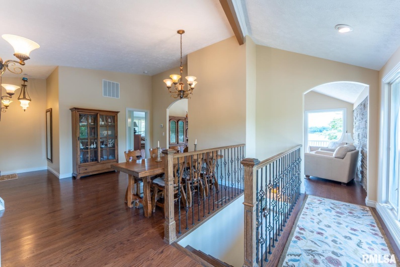 12687 Shoreland Drive, Marion, Illinois 62959, 3 Bedrooms Bedrooms, 0 ,2 BathroomsBathrooms,Residential,For Sale,Shoreland,0,RMAEB457961