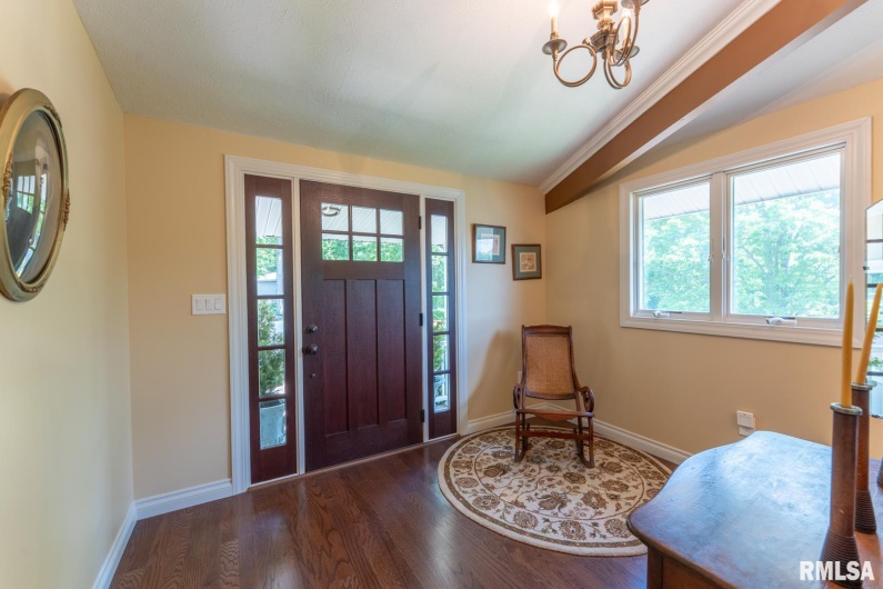 12687 Shoreland Drive, Marion, Illinois 62959, 3 Bedrooms Bedrooms, 0 ,2 BathroomsBathrooms,Residential,For Sale,Shoreland,0,RMAEB457961