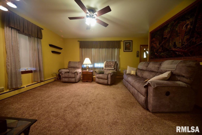 7059 MIDWAY Road, Metropolis, Illinois 62960, 2 Bedrooms Bedrooms, 0 ,1 BathroomBathrooms,Residential,For Sale,MIDWAY,0,RMACA1036501