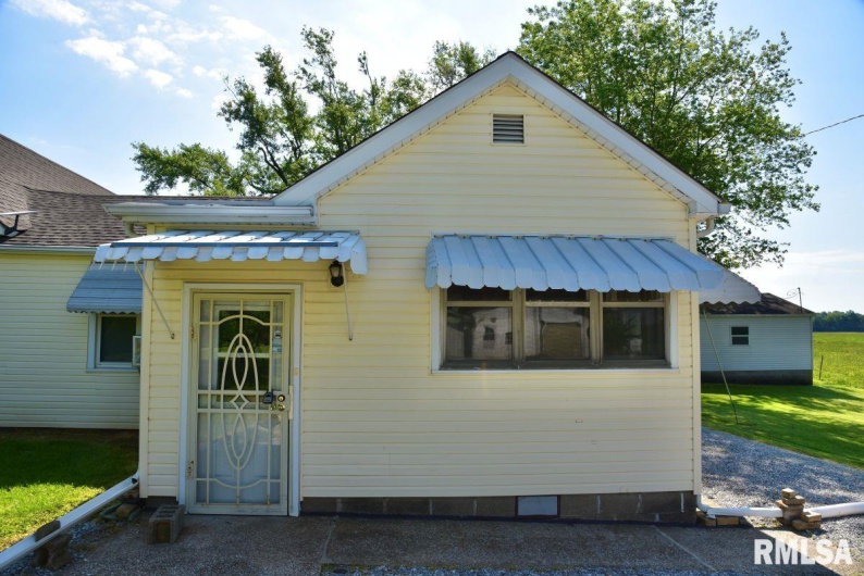 7059 MIDWAY Road, Metropolis, Illinois 62960, 2 Bedrooms Bedrooms, 0 ,1 BathroomBathrooms,Residential,For Sale,MIDWAY,0,RMACA1036501