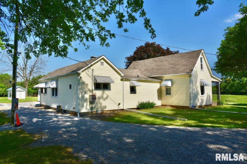 7059 MIDWAY Road, Metropolis, Illinois 62960, 2 Bedrooms Bedrooms, 0 ,1 BathroomBathrooms,Residential,For Sale,MIDWAY,0,RMACA1036501