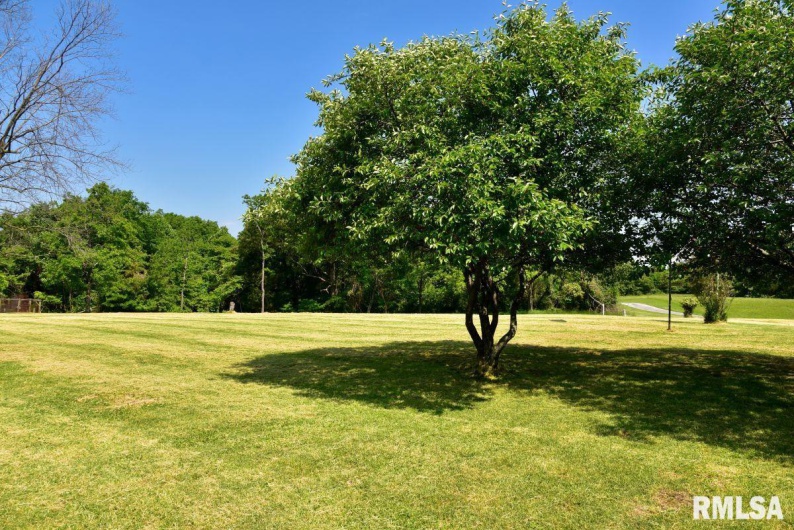 7059 MIDWAY Road, Metropolis, Illinois 62960, 2 Bedrooms Bedrooms, 0 ,1 BathroomBathrooms,Residential,For Sale,MIDWAY,0,RMACA1036501