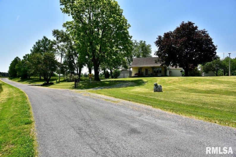 7059 MIDWAY Road, Metropolis, Illinois 62960, 2 Bedrooms Bedrooms, 0 ,1 BathroomBathrooms,Residential,For Sale,MIDWAY,0,RMACA1036501
