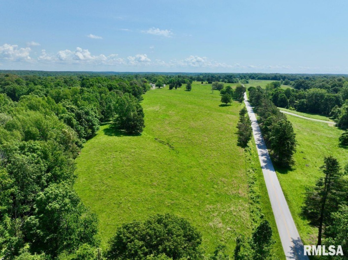 7059 MIDWAY Road, Metropolis, Illinois 62960, 2 Bedrooms Bedrooms, 0 ,1 BathroomBathrooms,Residential,For Sale,MIDWAY,0,RMACA1036501