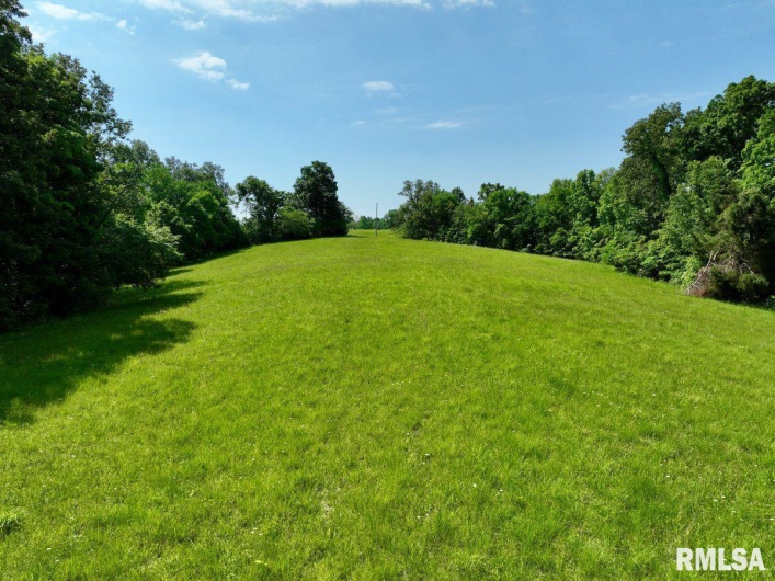 7059 MIDWAY Road, Metropolis, Illinois 62960, 2 Bedrooms Bedrooms, 0 ,1 BathroomBathrooms,Residential,For Sale,MIDWAY,0,RMACA1036501