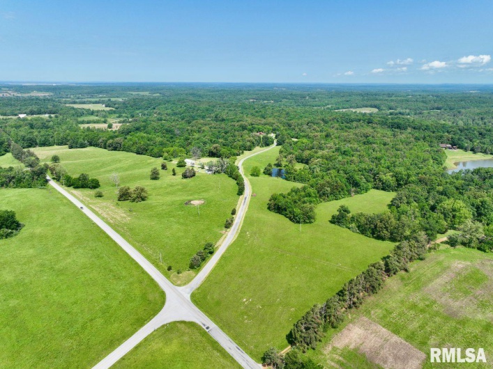 7059 MIDWAY Road, Metropolis, Illinois 62960, 2 Bedrooms Bedrooms, 0 ,1 BathroomBathrooms,Residential,For Sale,MIDWAY,0,RMACA1036501