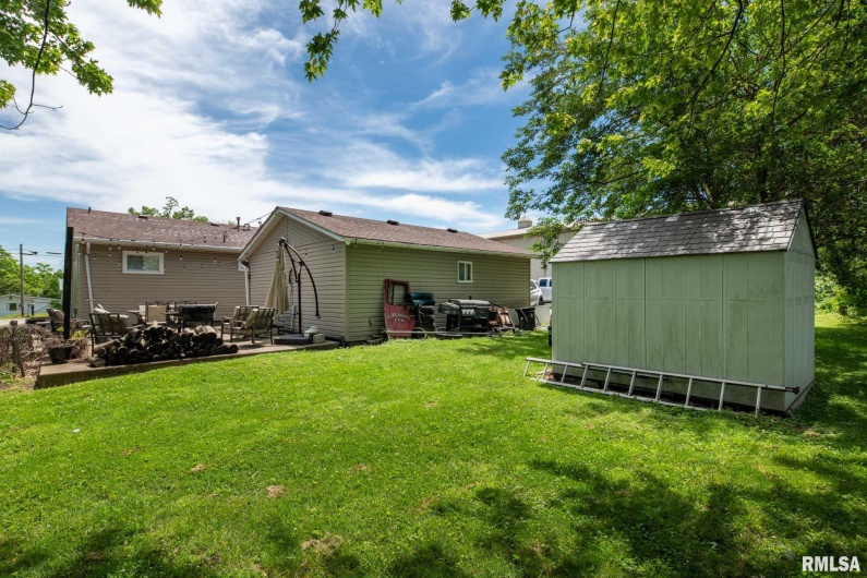 324 BROADWAY, Goreville, Illinois 62939, 4 Bedrooms Bedrooms, 0 ,3 BathroomsBathrooms,Residential,For Sale,BROADWAY,0,RMAQC4263371