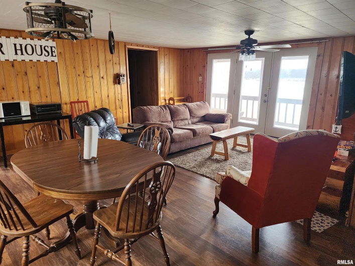 12 CEDAR POINT Drive, Cave In Rock, Illinois 62919, 2 Bedrooms Bedrooms, 0 ,1 BathroomBathrooms,Residential,For Sale,CEDAR POINT,0,RMAQC4263395