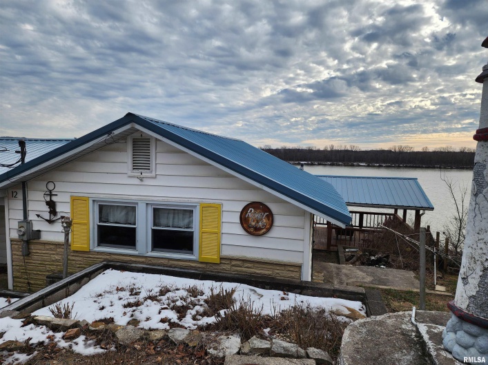 12 CEDAR POINT Drive, Cave In Rock, Illinois 62919, 2 Bedrooms Bedrooms, 0 ,1 BathroomBathrooms,Residential,For Sale,CEDAR POINT,0,RMAQC4263395