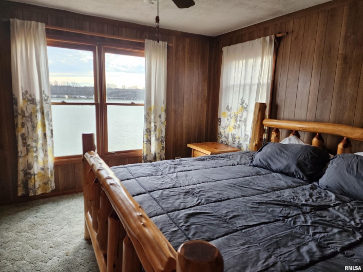 12 CEDAR POINT Drive, Cave In Rock, Illinois 62919, 2 Bedrooms Bedrooms, 0 ,1 BathroomBathrooms,Residential,For Sale,CEDAR POINT,0,RMAQC4263395