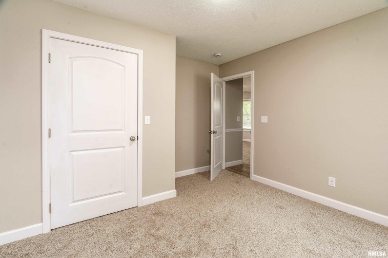 308 Prentice Avenue, Carterville, Illinois 62918, 3 Bedrooms Bedrooms, 0 ,2 BathroomsBathrooms,Residential,For Sale,Prentice,0,RMAEB458009