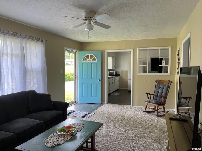 107 VERMONT Street, Cambria, Illinois 62918, 3 Bedrooms Bedrooms, 0 ,1 BathroomBathrooms,Residential,For Sale,VERMONT,0,RMAQC4263428