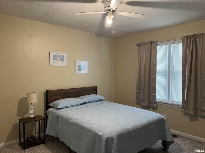 107 VERMONT Street, Cambria, Illinois 62918, 3 Bedrooms Bedrooms, 0 ,1 BathroomBathrooms,Residential,For Sale,VERMONT,0,RMAQC4263428