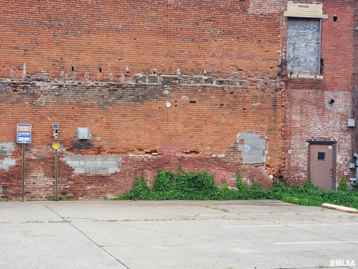 000 CHESTNUT Street, Murphysboro, Illinois 62966, 0 , 0 ,0,Land,For Sale,CHESTNUT,0,RMAEB458036