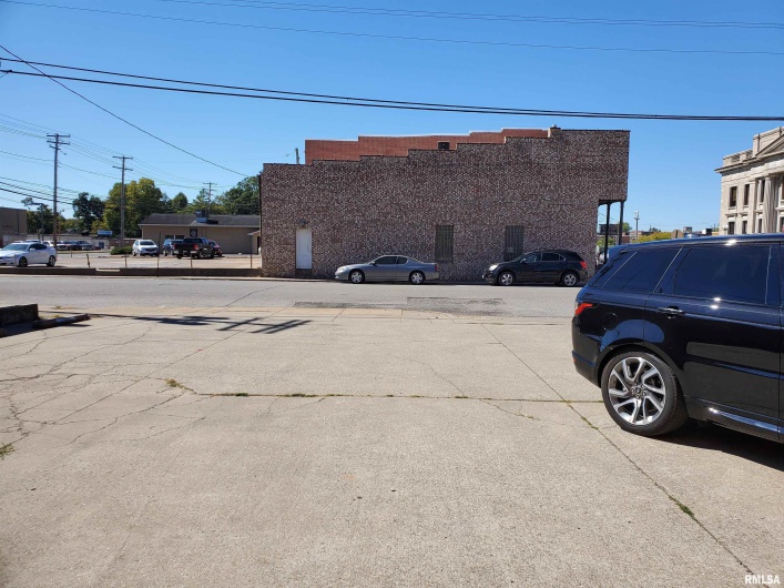 000 CHESTNUT Street, Murphysboro, Illinois 62966, 0 , 0 ,0,Land,For Sale,CHESTNUT,0,RMAEB458036