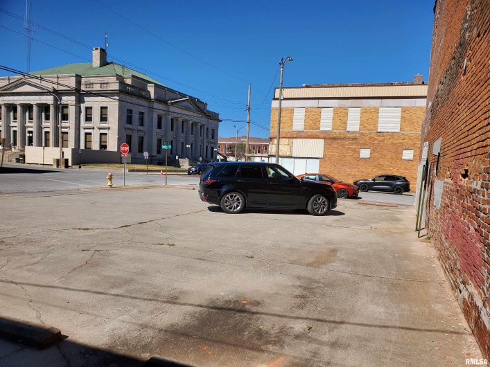 000 CHESTNUT Street, Murphysboro, Illinois 62966, 0 , 0 ,0,Land,For Sale,CHESTNUT,0,RMAEB458036