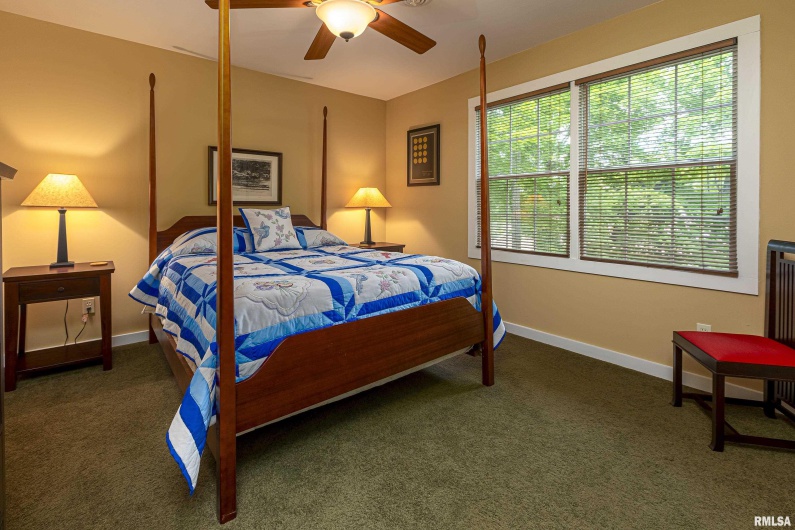 1127 Cedar Ridge Lane, Carbondale, Illinois 62901, 4 Bedrooms Bedrooms, 0 ,2 BathroomsBathrooms,Residential,For Sale,Cedar Ridge,0,RMAEB456983