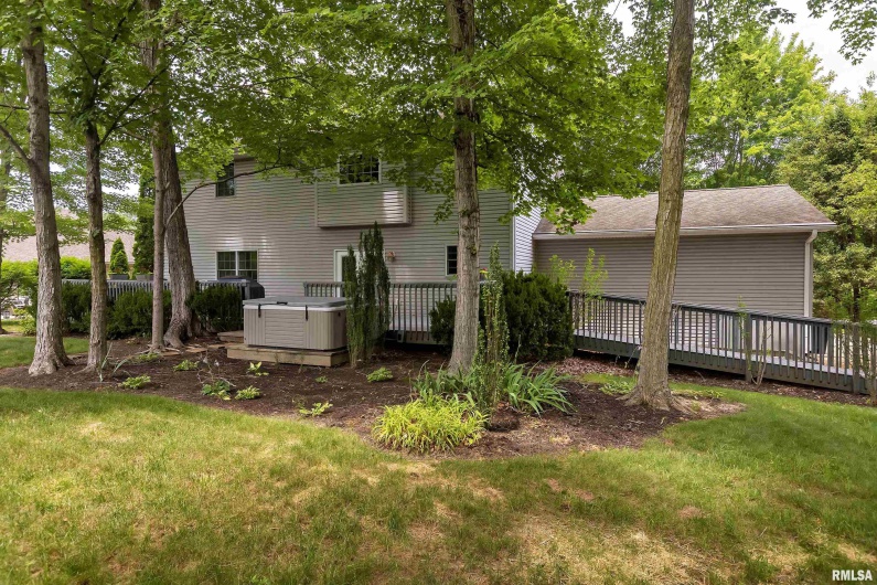 1127 Cedar Ridge Lane, Carbondale, Illinois 62901, 4 Bedrooms Bedrooms, 0 ,2 BathroomsBathrooms,Residential,For Sale,Cedar Ridge,0,RMAEB456983