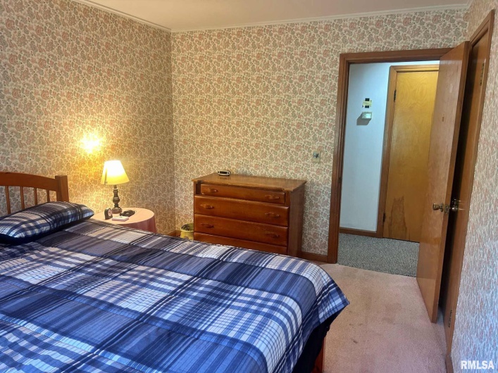 109 PATTON Drive, Elizabethtown, Illinois 62931, 3 Bedrooms Bedrooms, 0 ,1 BathroomBathrooms,Residential,For Sale,PATTON,0,RMAEB458037